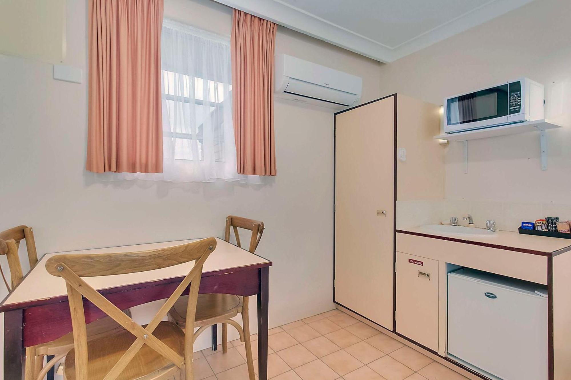 Econo Lodge Savannah Park Tamworth Zewnętrze zdjęcie